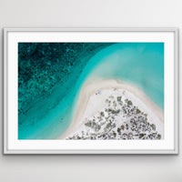 6616ab8ed8c3c268632d0a1d_turquoise-bay-point-white_1747646841825.jpeg