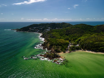 Byron Bay - The Pass with Lighthouse - 1