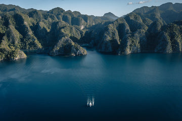 6616ab8ed8c3c268632d0a1d_coron-philippines-1-landscape-_1755500450044.jpg