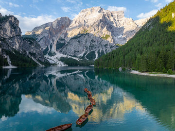 6616ab8ed8c3c268632d0a1d_lago-di-braies-italy-1-landscape-_1755579488224.jpg