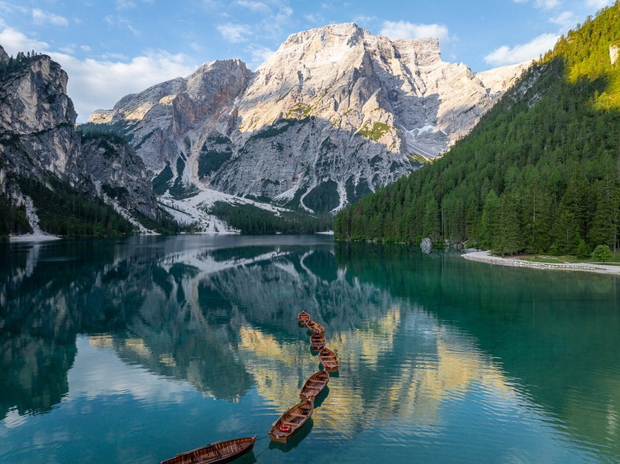 6616ab8ed8c3c268632d0a1d_lago-di-braies-italy-1-landscape-_1755579488224.jpg