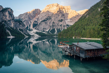6616ab8ed8c3c268632d0a1d_lago-di-braies-italy-2-landscape-_1755582943972.jpg