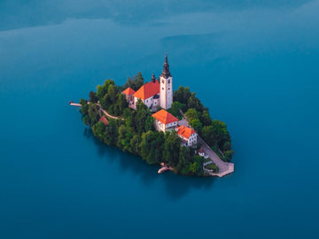 6616ab8ed8c3c268632d0a1d_lake-bled-slovenia-1-landscape-_1755583127137.jpg