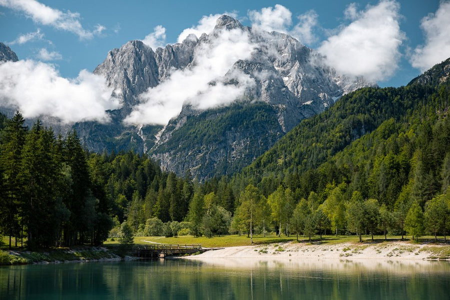 6616ab8ed8c3c268632d0a1d_lake-jasna-slovenia-landscape-_1755585565484.jpg