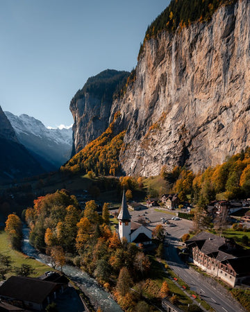6616ab8ed8c3c268632d0a1d_lauterbrunnen-valley-switzerland_1755592706901.jpg