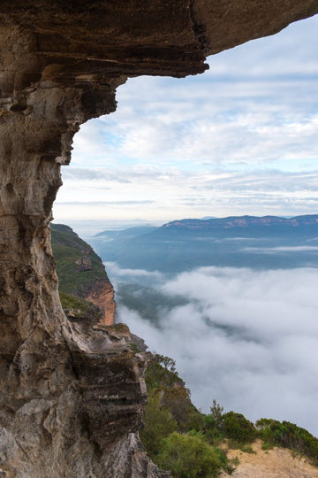 6616ab8ed8c3c268632d0a1d_lincoln-s-rock-cave-blue-mountains_1749278056711.jpg