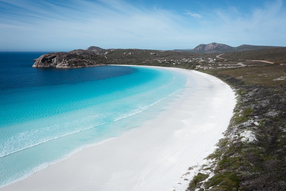 6616ab8ed8c3c268632d0a1d_lucky-bay-in-esperance-western-australia_1755593211346.jpg