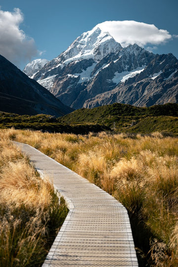 6616ab8ed8c3c268632d0a1d_mount-cook-hooker-valley-track-new-zealand_1755595730481.jpg
