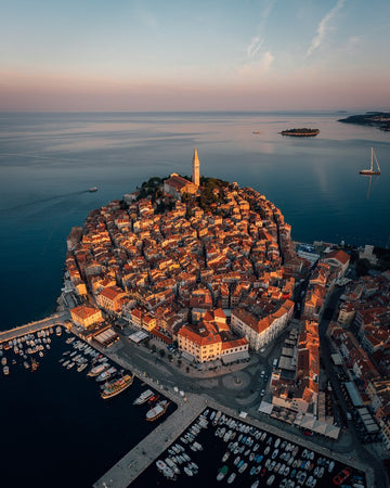 6616ab8ed8c3c268632d0a1d_rovinj-croatia-1_1755651265283.jpg