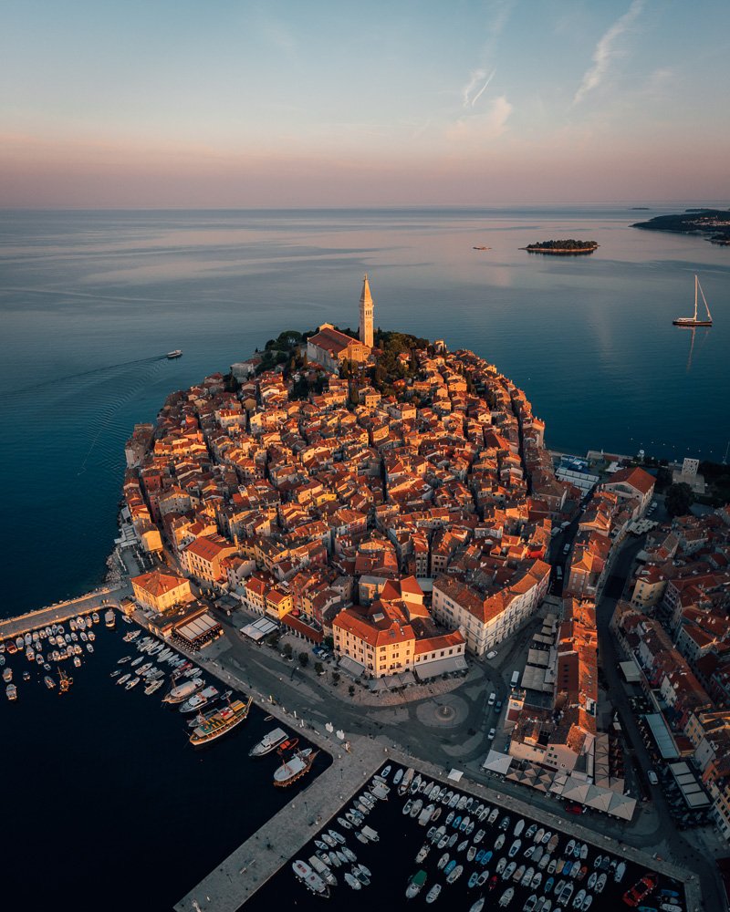 6616ab8ed8c3c268632d0a1d_rovinj-croatia-1_1755651265283.jpg