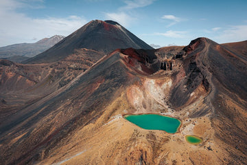 6616ab8ed8c3c268632d0a1d_tongariro-national-park-new-zealand-2_1755666293760.jpg