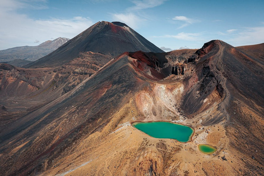 6616ab8ed8c3c268632d0a1d_tongariro-national-park-new-zealand-2_1755666293760.jpg