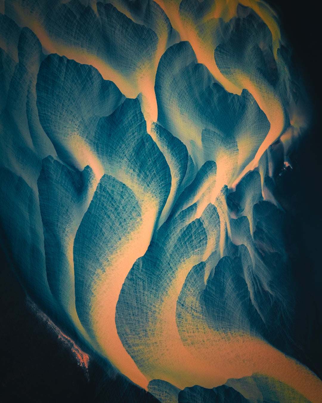 Abstract flames 02 - Glacial river in Iceland