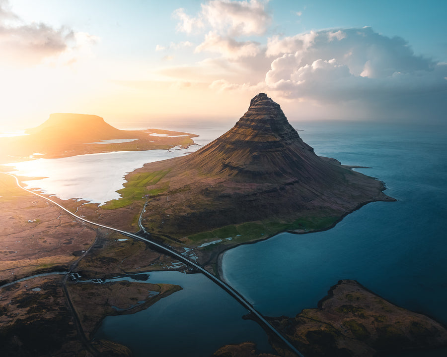 Kirkjufell mountain in Iceland (landscape)