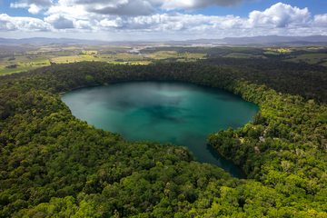 Lake Eacham - Atherton Table Lands, Far North Queensland