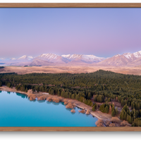 Stunning Lake Tekapu in New Zealand - 2