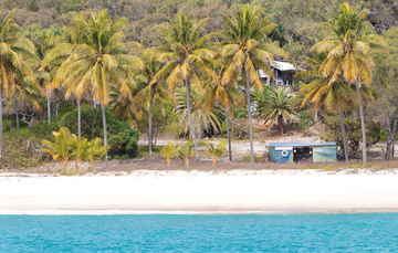 Middle Percy Island