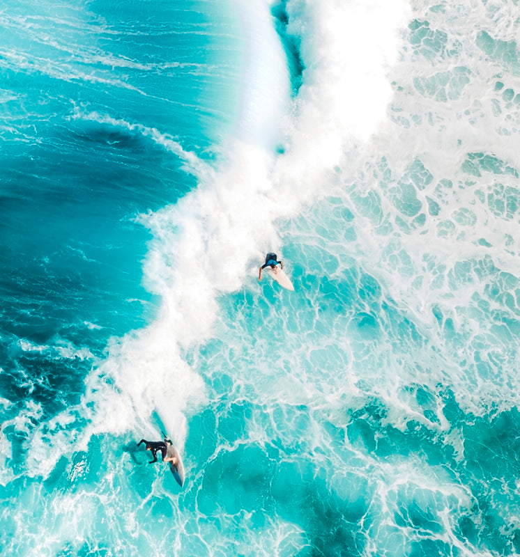 Surfing Mates