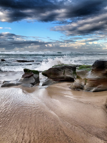 bar beach splash