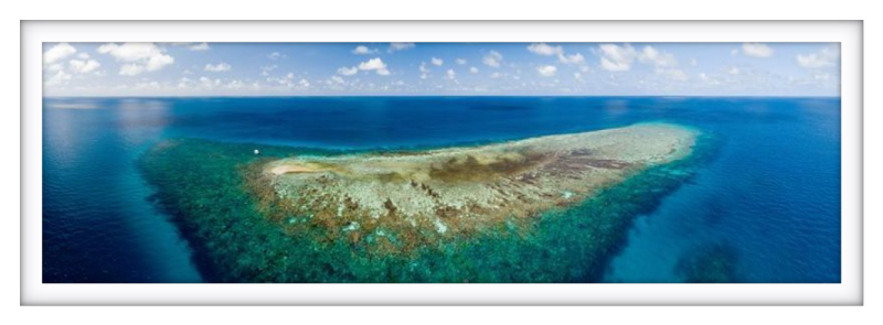 Panoramic - Bonnie's Lagoon - Great Barrier Reef